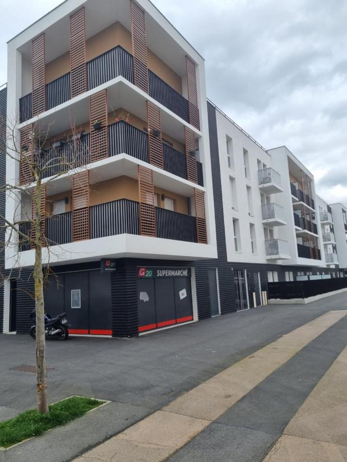Appartement Cosy Et Equipe Meaux Exterior photo